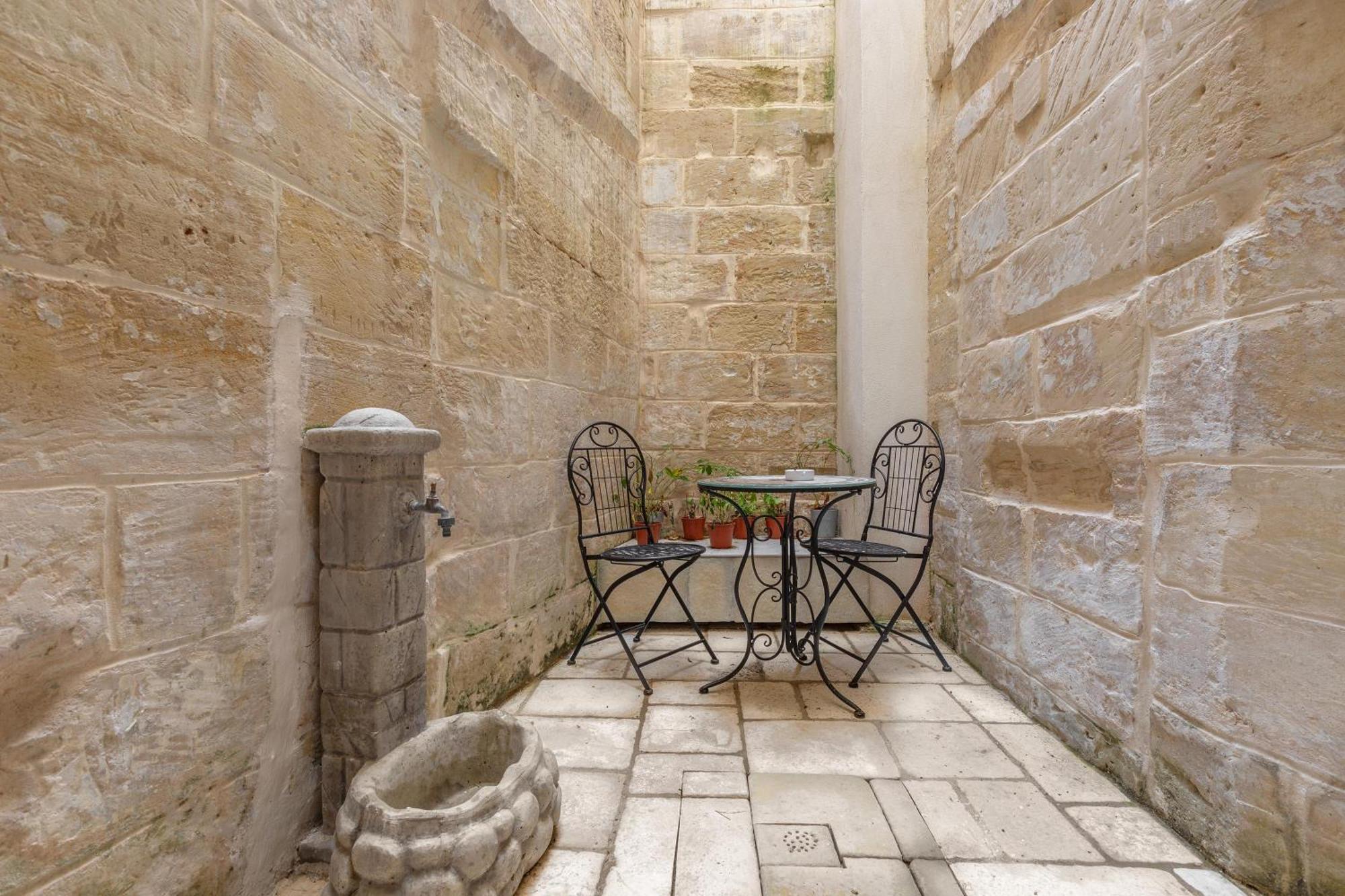 Liberty Barocco Hotel Lecce Exterior photo